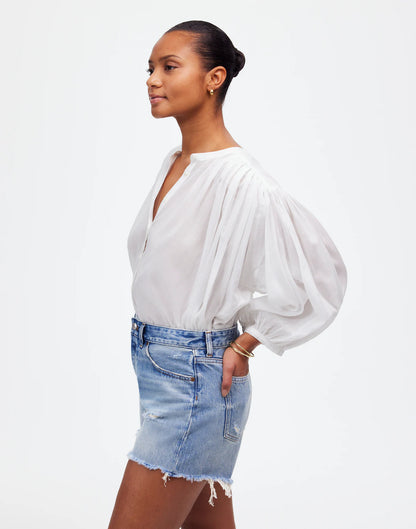 The Curvy Brynn Short in Hallstead Wash
