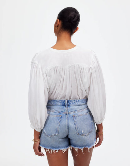 The Curvy Brynn Short in Hallstead Wash