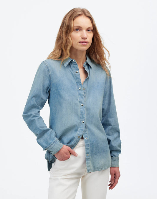 Denim Classic Button-Up Shirt in Altoona Wash