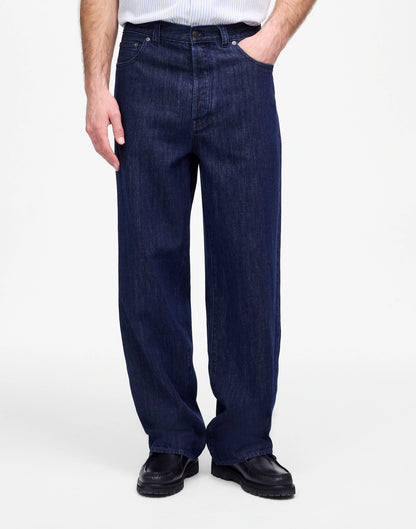 The Wide-Leg Jean in Summer Denim
