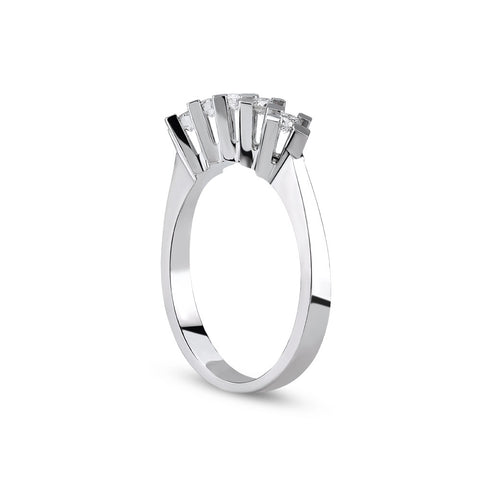 VIVIAN, 14 K White Gold, Diamond Ring